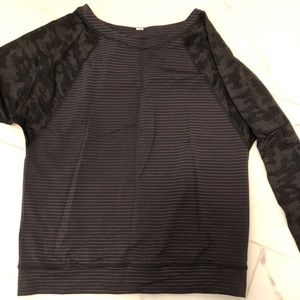 Lululemon Camo/ striped lightweight pullover